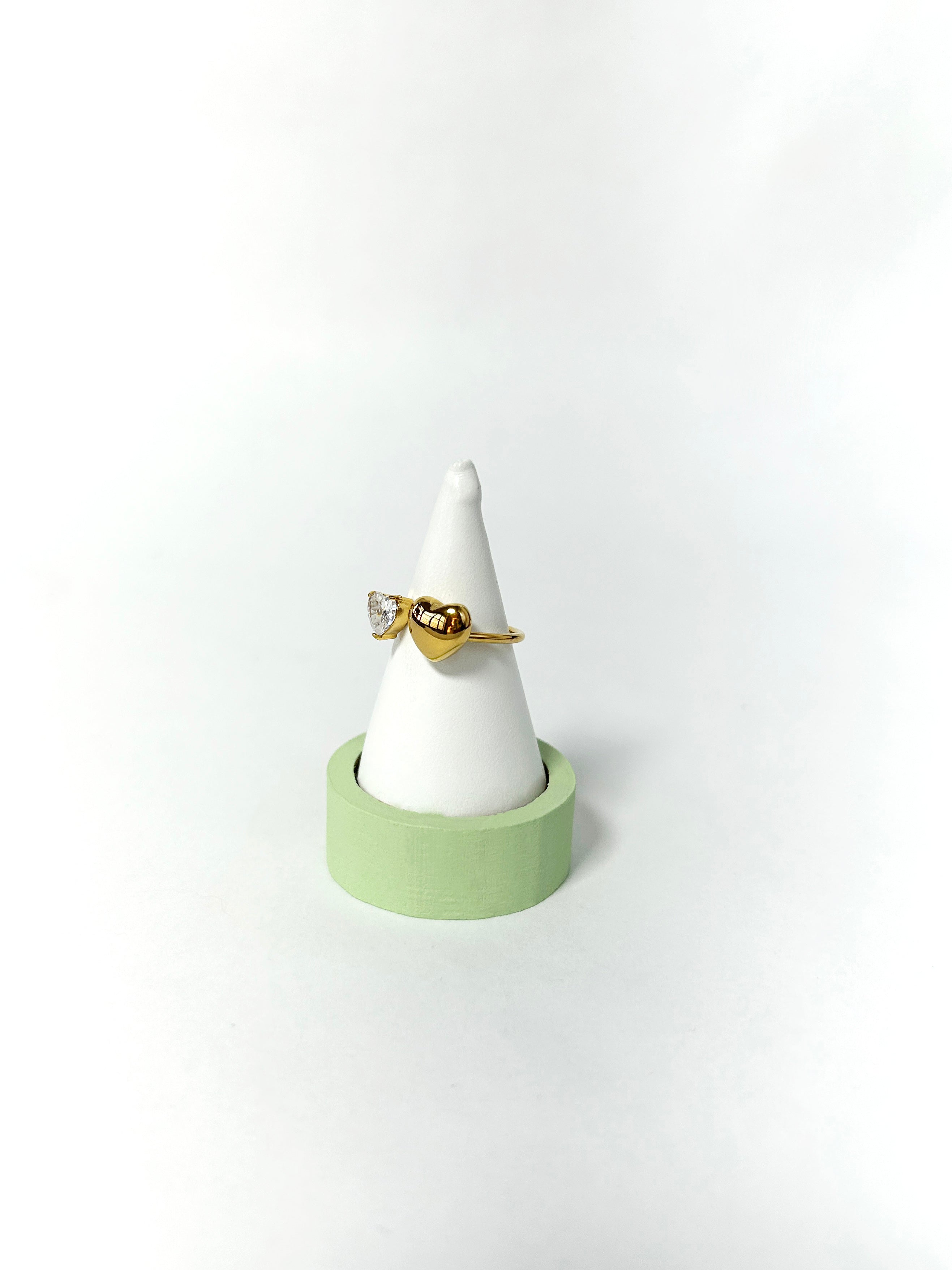 Ring Zoe Heart Clear Zircon Ring Zoe in 18K Gold – Olivina Lua