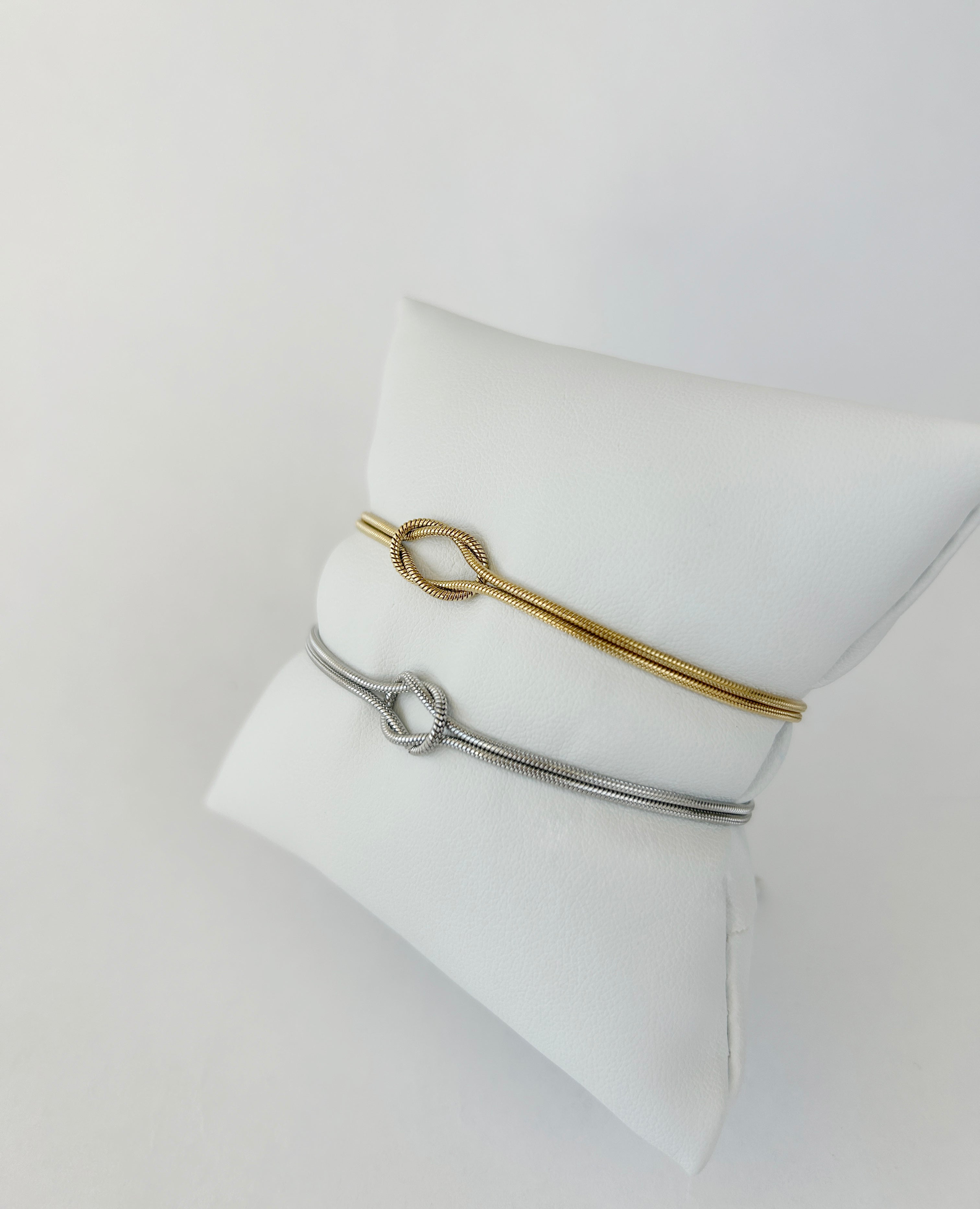 Infinity Bracelet Single