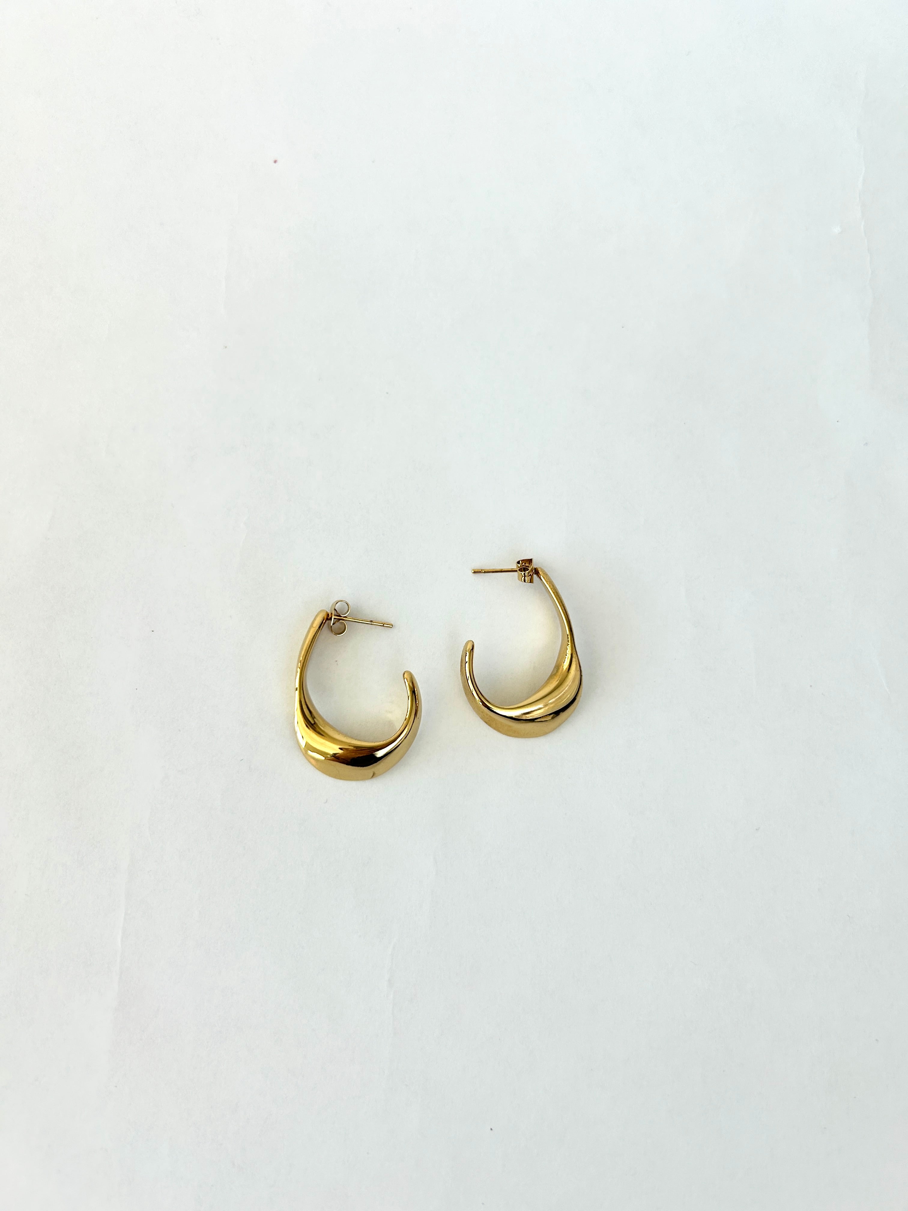 Earrings Qatar