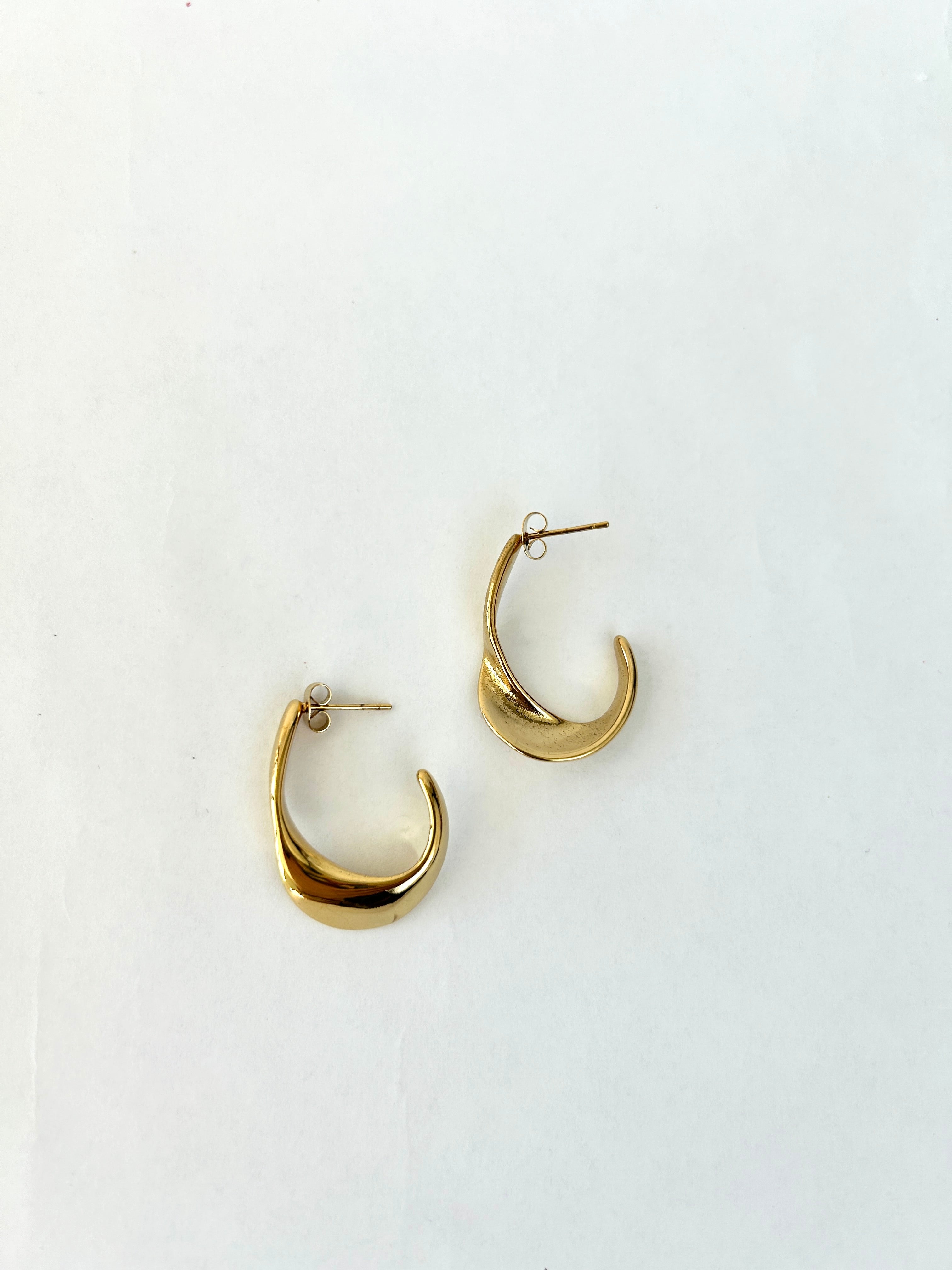Earrings Qatar