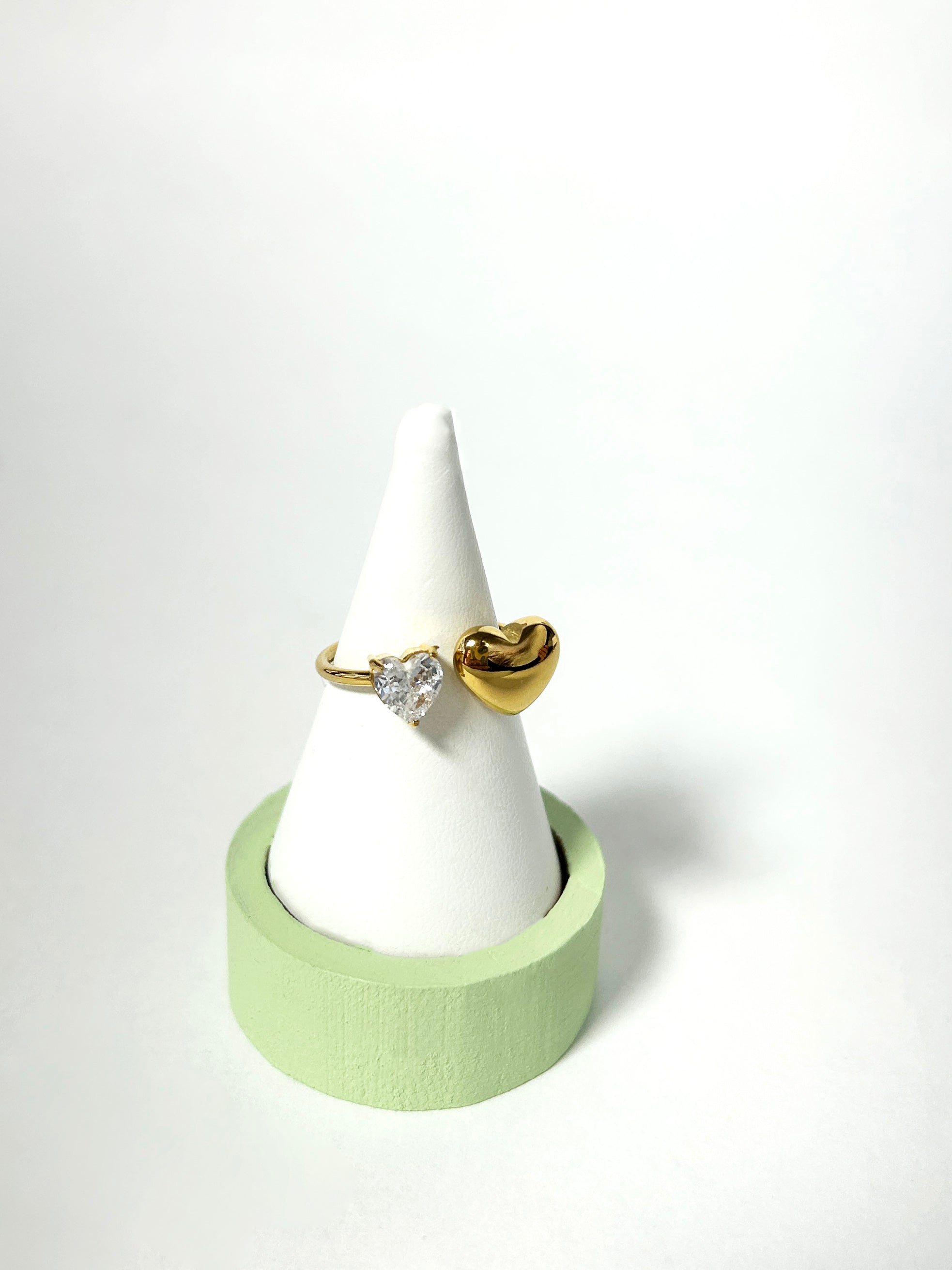 Ring Zoe Heart Clear Zircon Ring Zoe in 18K Gold – Olivina Lua